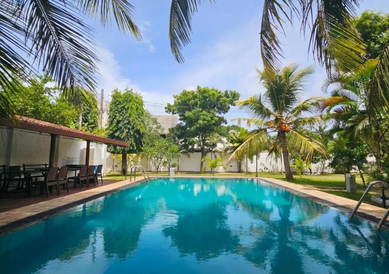 Green Village Negombo Penzion